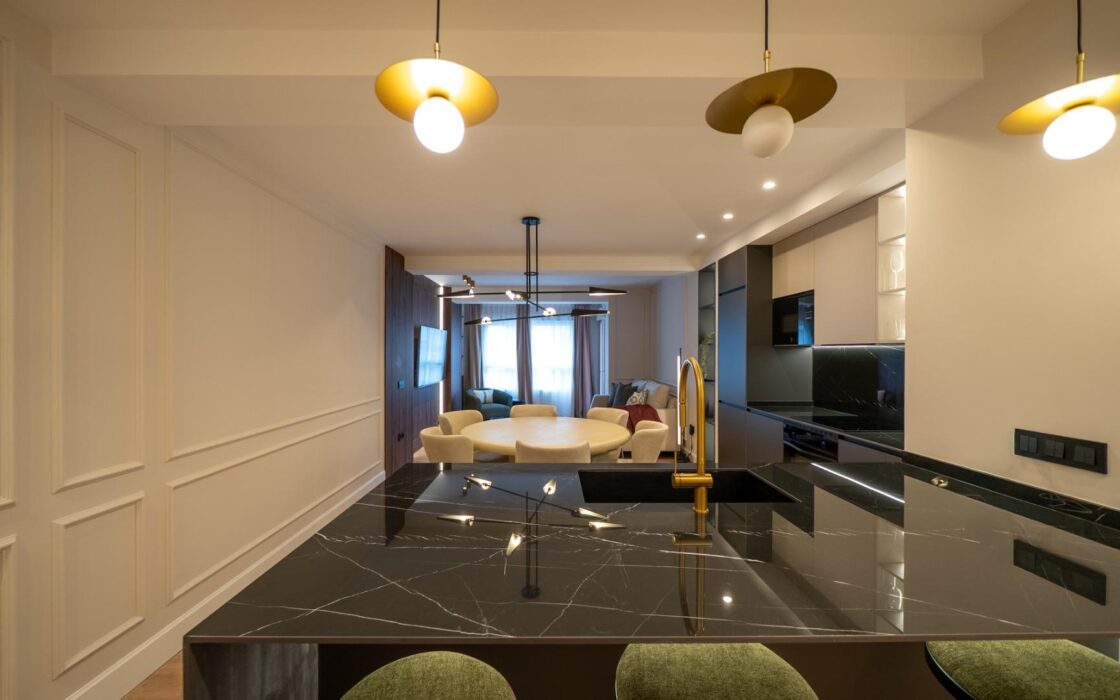 Апартаменти в Мадриді з терасою, 122 кв.м, 4 кімнати