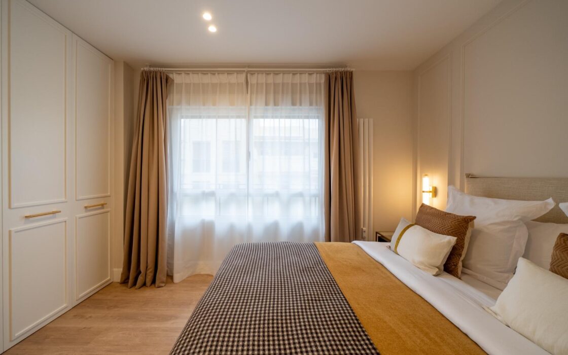 Апартаменти в Мадриді з терасою, 122 кв.м, 4 кімнати