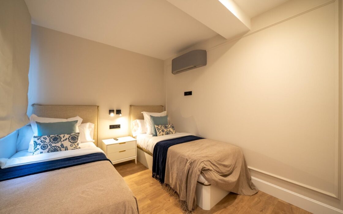 Апартаменти в Мадриді з терасою, 122 кв.м, 4 кімнати