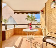 Апартаменты в Торревьехе у моря 145 кв.м с террасой