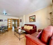 Апартаменты в Торревьехе у моря 145 кв.м с террасой