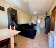 Апартамент в Ориуэле 61 кв.м с террасой у моря