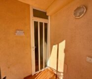 Апартамент в Ориуэле 61 кв.м с террасой у моря