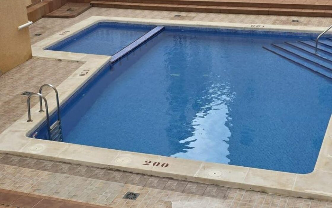 Апартаменты в Торревьехе, 3 комнаты, у Playa de los Locos