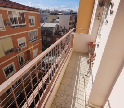 Апартаменти в Аліканте 125 кв.м з терасою біля моря