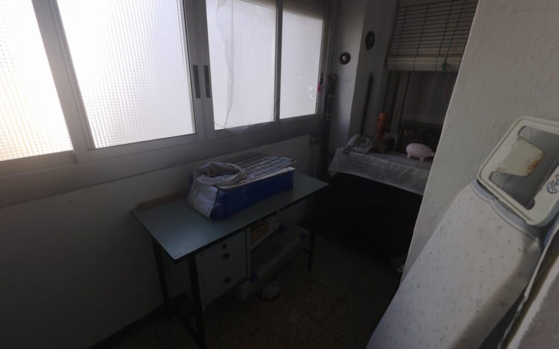 Апартаменти в Аліканте 125 кв.м з терасою біля моря