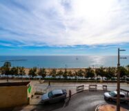 Апартаменти в Аліканте 113 кв.м з терасою біля моря