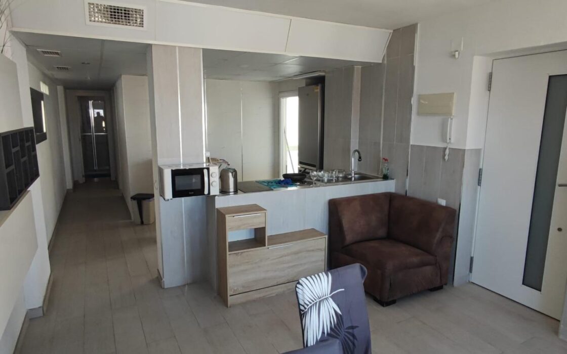 Квартира 65 кв.м з балконом в Аликанте на Авеніда де Алькой