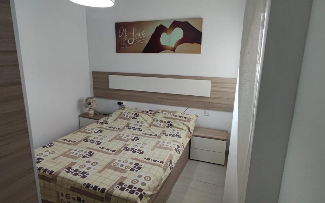 Квартира 65 кв.м з балконом в Аликанте на Авеніда де Алькой