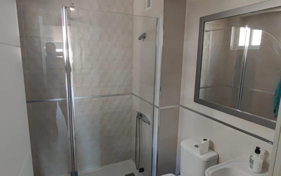 Квартира 65 кв.м з балконом в Аликанте на Авеніда де Алькой