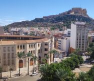 Квартира 65 кв.м з балконом в Аликанте на Авеніда де Алькой