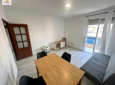 Светлая квартира у моря в Аликанте, 3 спальни, терраса