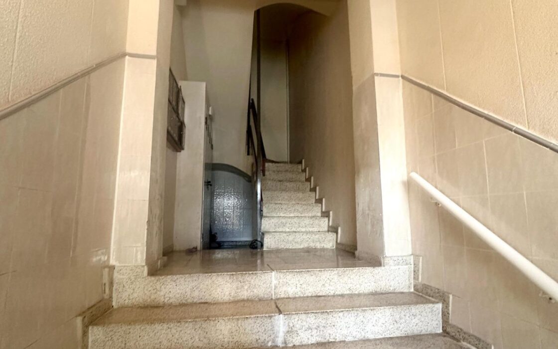 Светлая квартира у моря в Аликанте, 3 спальни, терраса