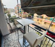 Просторная квартира 4 комнаты в Аликанте с балконом