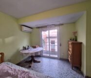 Апартаменты в Аликанте с балконом 95 кв.м и 4 комнатами