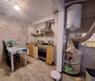 Апартаменты в Аликанте с балконом 95 кв.м и 4 комнатами