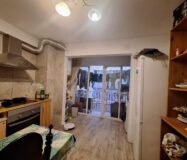 Апартаменты в Аликанте с балконом 95 кв.м и 4 комнатами