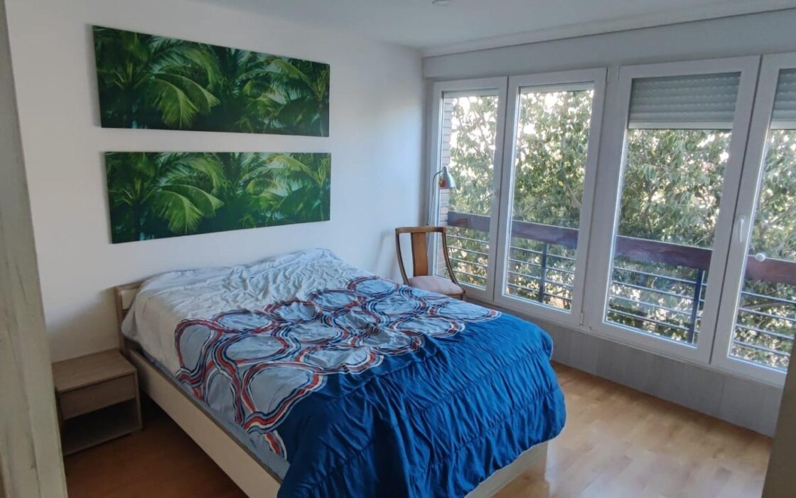 Квартира 68 кв.м с балконом в центре Аликанте