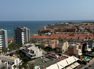 Апартаменты 105 кв.м у моря в Сан-Хуан-Плайя