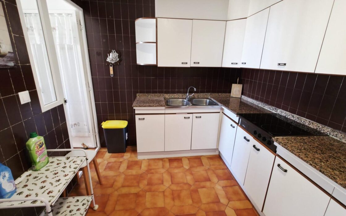 Апартаменти 105 кв.м у моря в Сан-Хуан-Плайя