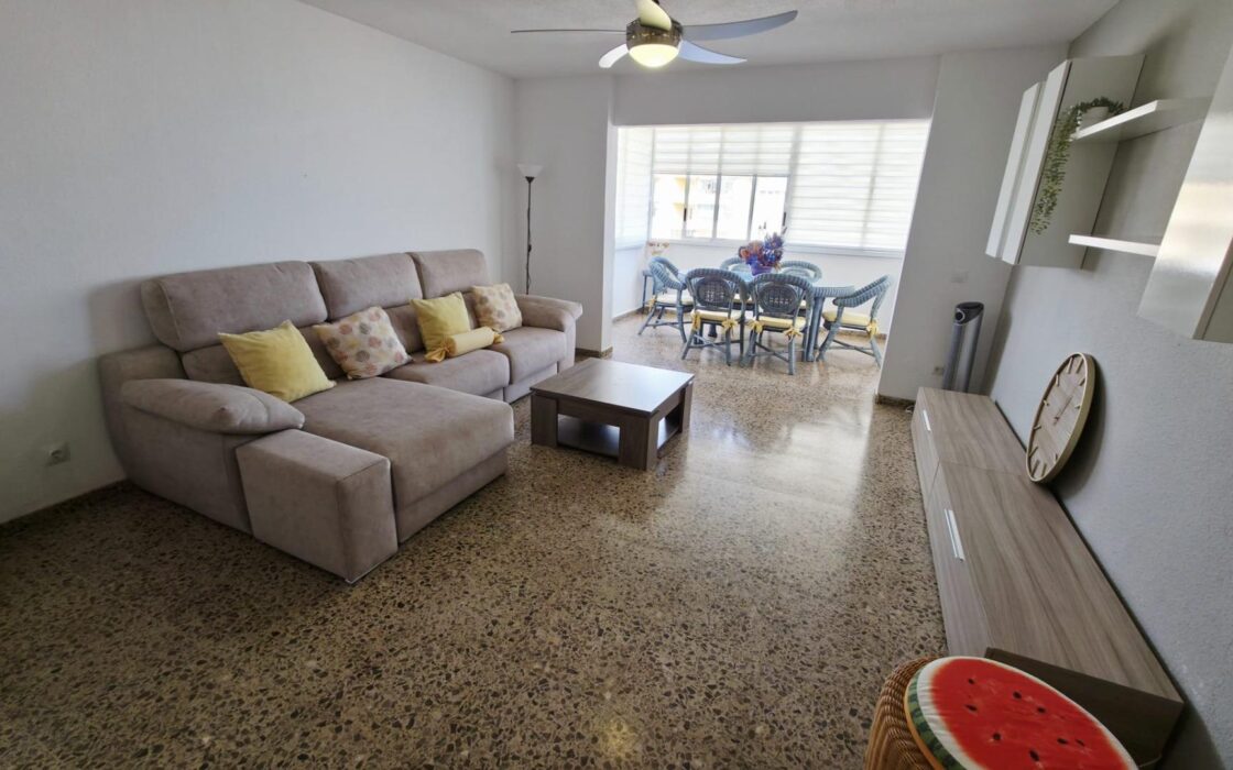 Апартаменти 105 кв.м у моря в Сан-Хуан-Плайя