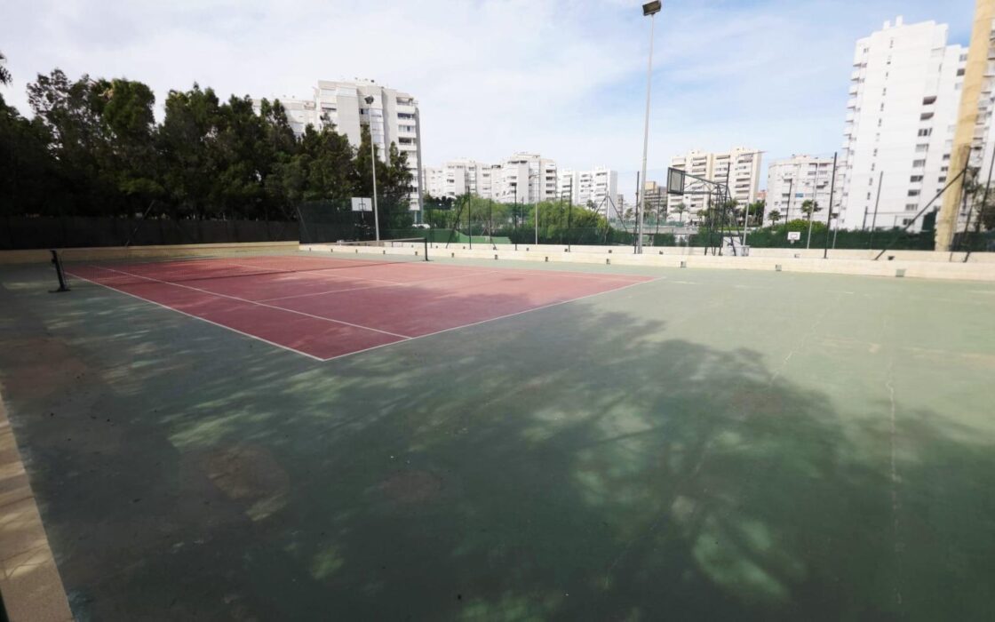 Апартаменти 105 кв.м у моря в Сан-Хуан-Плайя