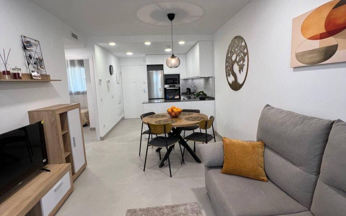 Нова квартира 78 кв.м у моря в Торревьехе з терасою