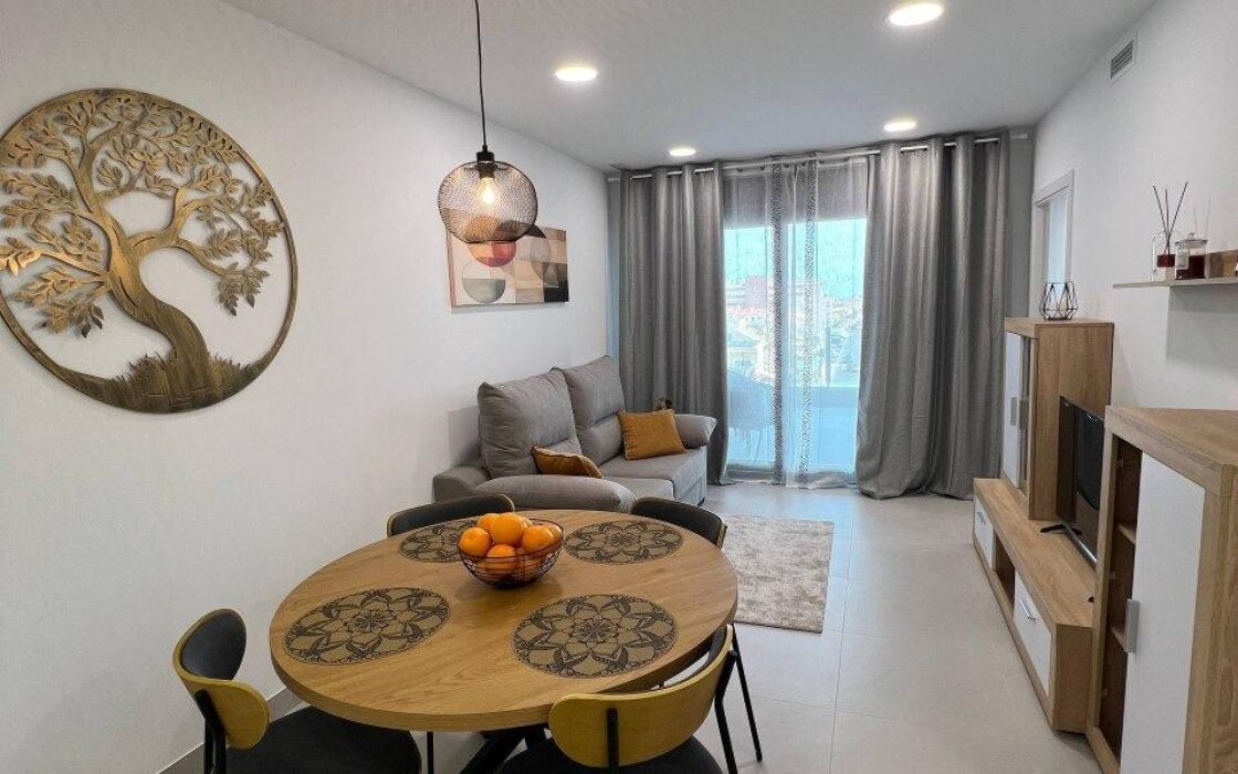 Нова квартира 78 кв.м у моря в Торревьехе з терасою