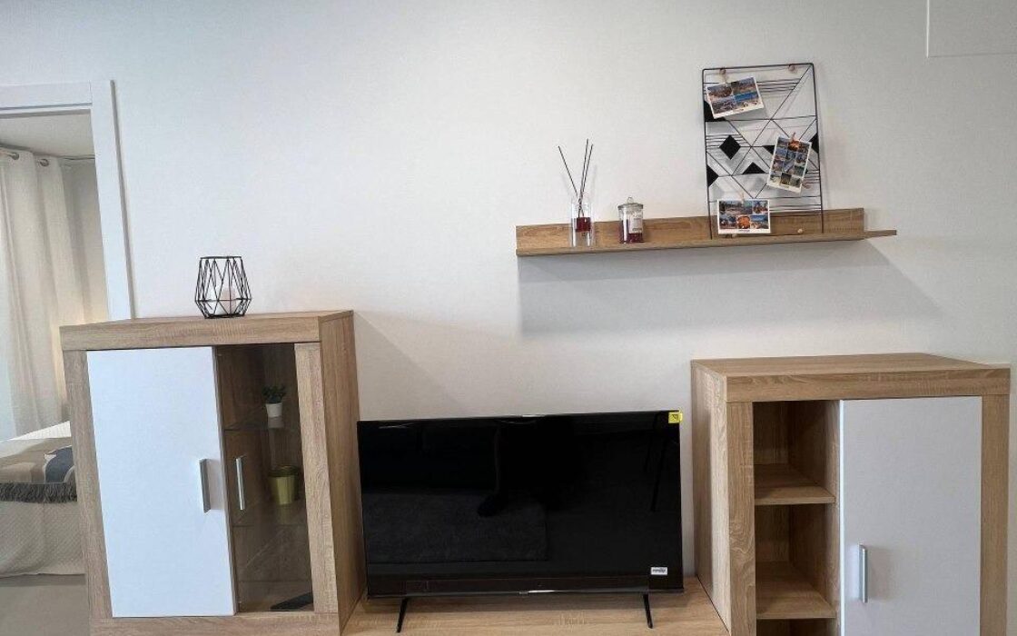 Нова квартира 78 кв.м у моря в Торревьехе з терасою