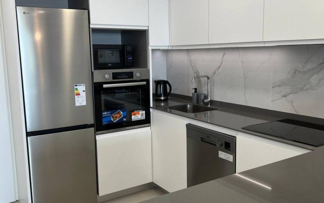 Нова квартира 78 кв.м у моря в Торревьехе з терасою