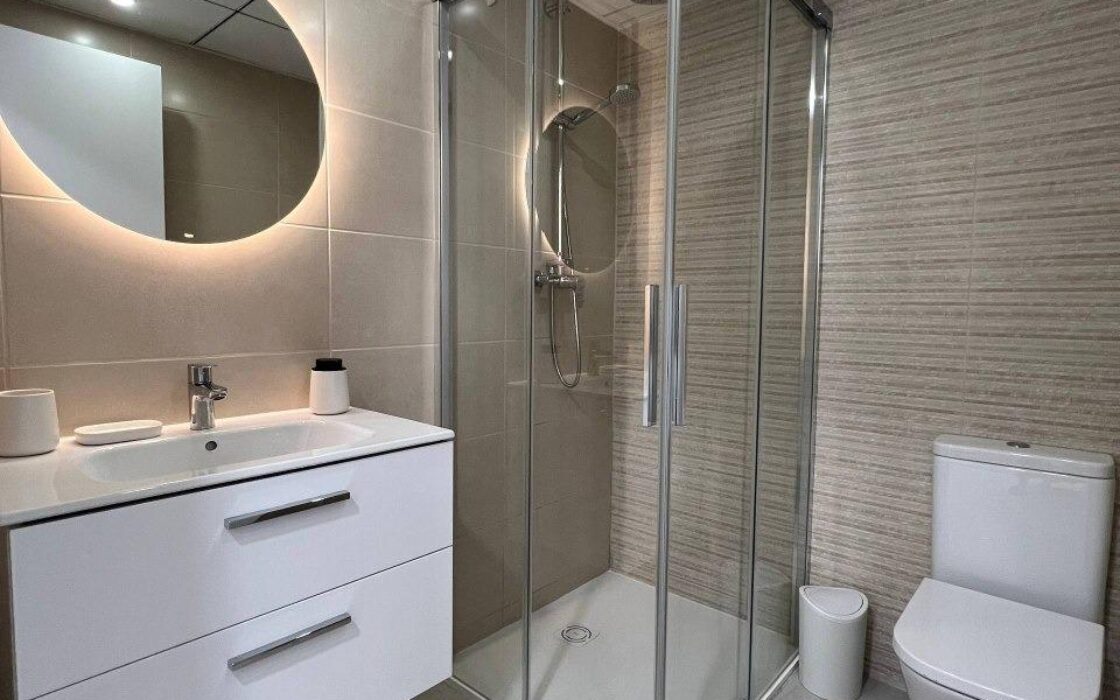 Нова квартира 78 кв.м у моря в Торревьехе з терасою