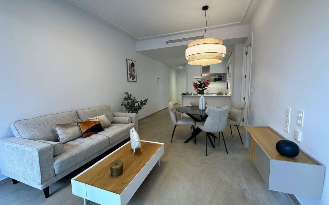 Апартаменты 3 комнаты в Торревьехе с террасой у пляжа