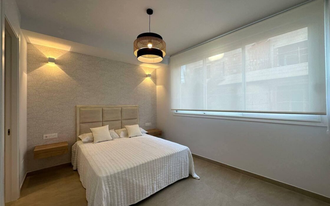 Апартаменты 3 комнаты в Торревьехе с террасой у пляжа