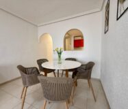 Апартаменты 61 кв.м с террасой в Торревьехе у моря