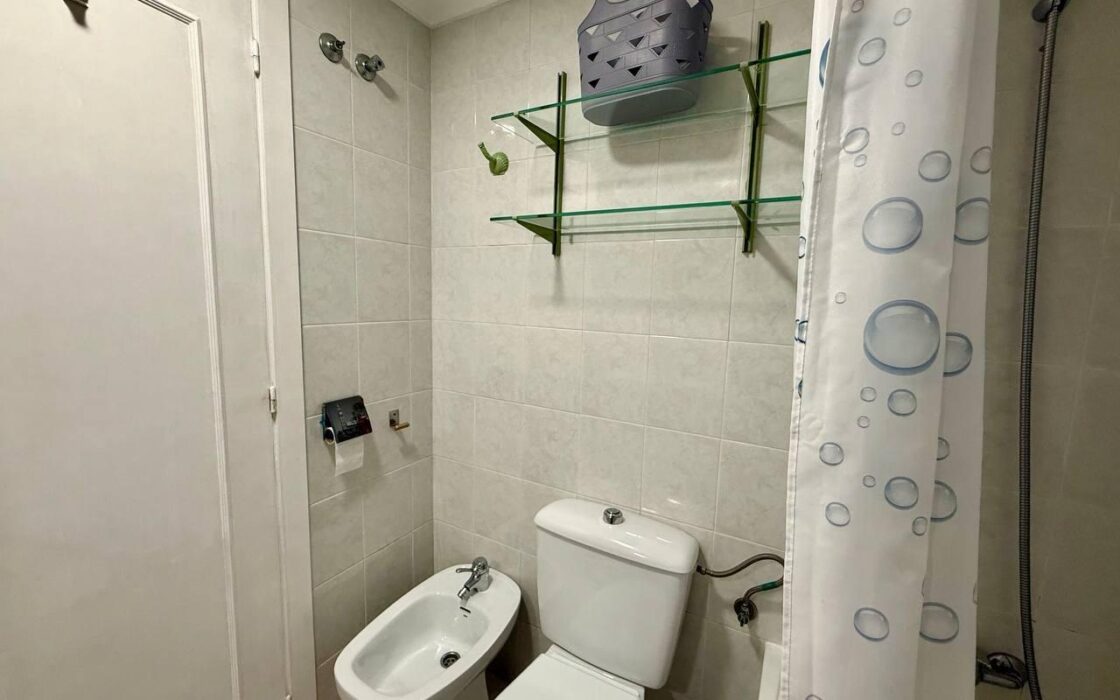 Апартаменты 61 кв.м с террасой в Торревьехе у моря