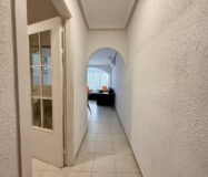 Апартаменты 61 кв.м с террасой в Торревьехе у моря