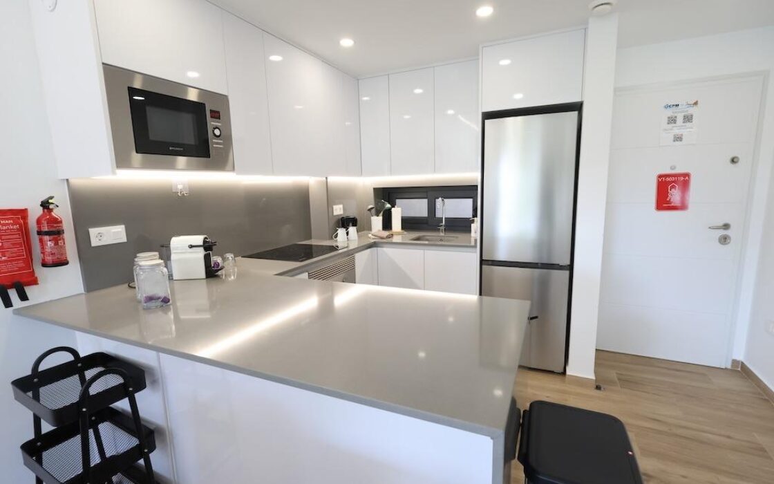 Апартаменты 60 кв.м в Ориуэла Коста у моря 2023 года