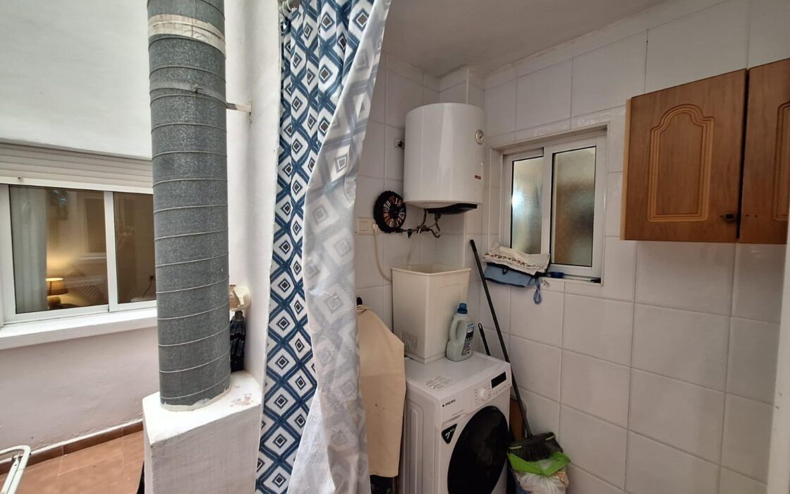 Апартаменты 75 кв.м у моря в Торревьехе с 3 комнатами