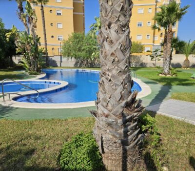 Апартаменти 69 кв.м в Торрев’єсі поруч з морем