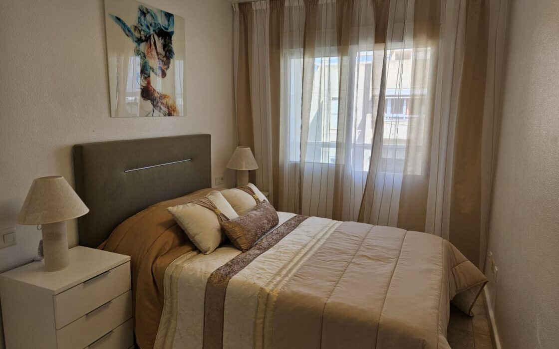 Апартаменты 69 кв.м в Торревьехе рядом с морем