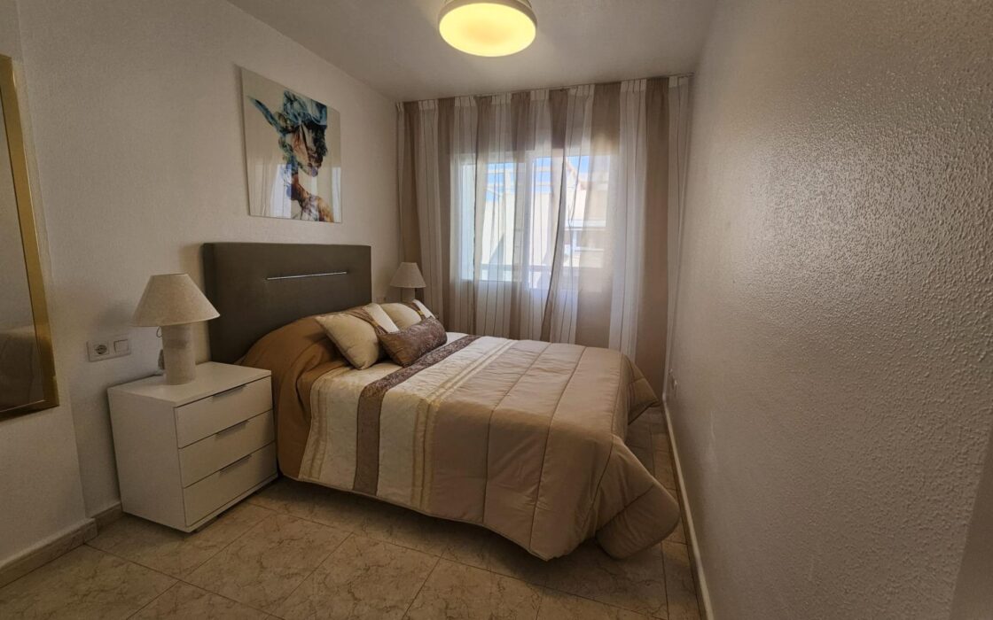 Апартаменты 69 кв.м в Торревьехе рядом с морем