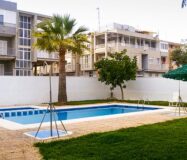 Апартаменты 51 кв.м в Торревьехе у моря с террасой