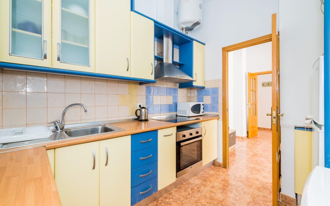 Апартаменты 51 кв.м в Торревьехе у моря с террасой