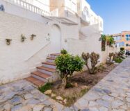 Апартаменты 51 кв.м в Торревьехе у моря с террасой