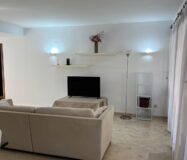 Простора квартира в Ориуэле Коста з терасами 95 кв.м