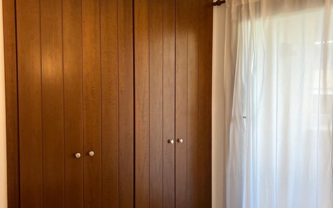 Простора квартира в Ориуэле Коста з терасами 95 кв.м