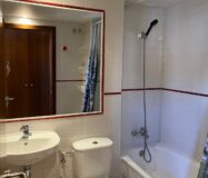 Простора квартира в Ориуэле Коста з терасами 95 кв.м