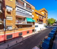 Апартаменти 55 кв.м в Мадриді з терасою та 3 кімнатами