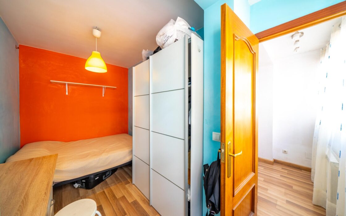 Апартаменти 55 кв.м в Мадриді з терасою та 3 кімнатами