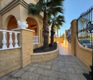 Квартира в Торревьехе 93 кв.м с видом на море и террасой